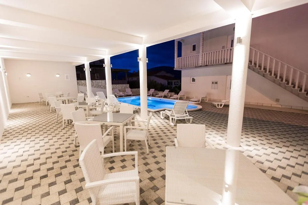 Apartment In Okrug Donji With Sea View, Balcony, Air Conditioning, Wifi 5166-3 Donji Okrug  0*, Donji Okrug (Ciovo) Croatia