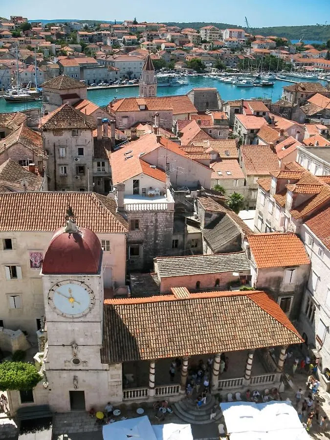 Apartment In Okrug Donji With Sea View, Balcony, Air Conditioning, Wifi 5166-3 Donji Okrug  Croatia
